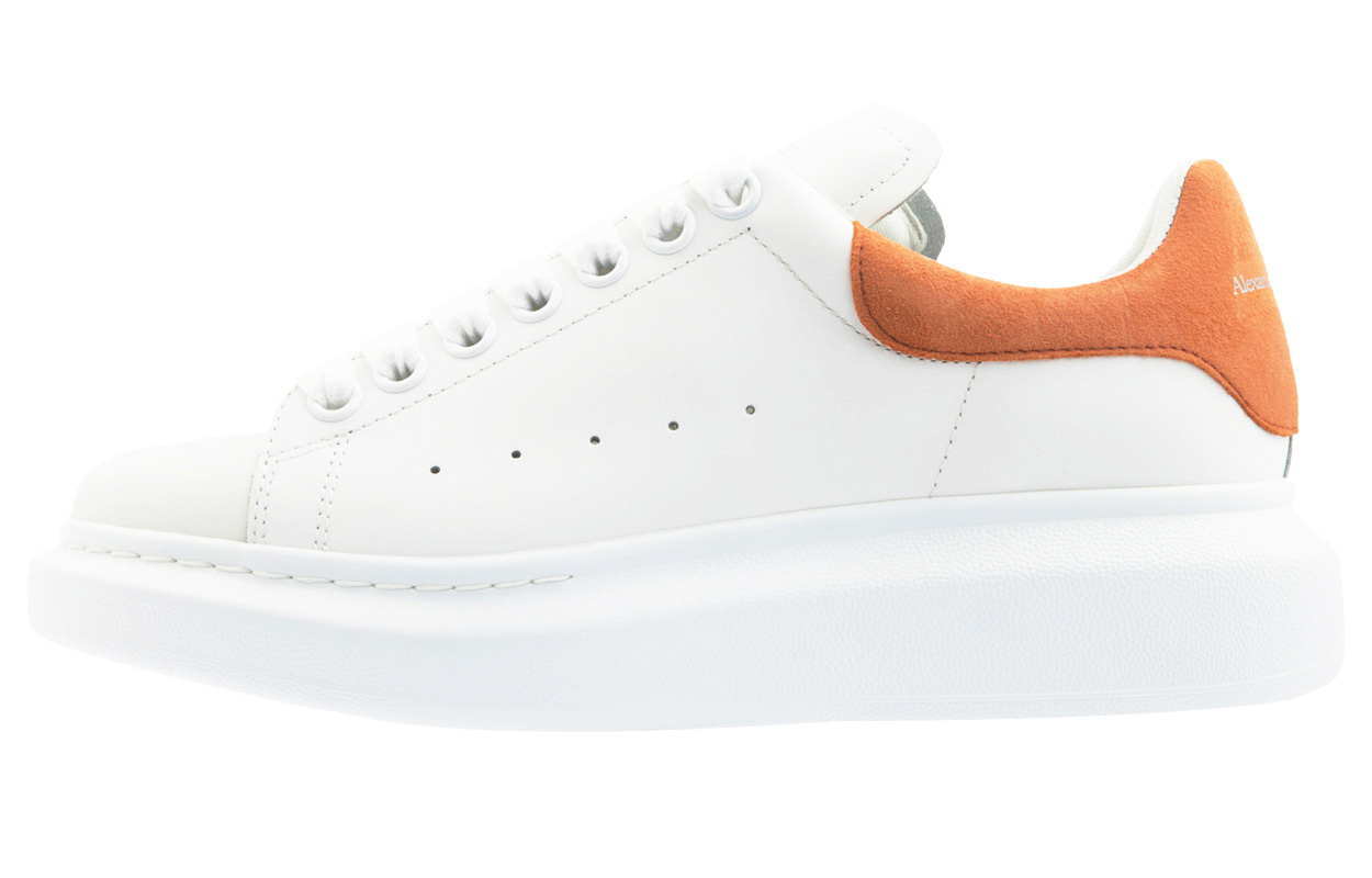 Buy (W) 알렉산더 맥퀸 오버사이즈 스니커즈 (화이트 오렌지) 553770WHGP7985639