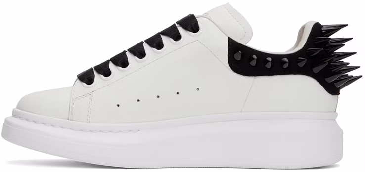 women-alexander-mc-queen-oversized-sneaker-white-black-676706-wiafl-9061