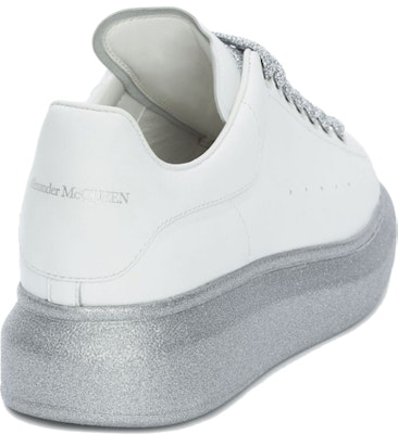(W) アレキサンダー・マックイーン オーバーサイズスニーカー 白/銀 553770WHWKV9071 Lookbook (W) アレキサンダー・マックイーン オーバーサイズスニーカー 白/銀 553770WHWKV9071