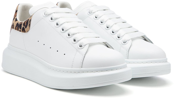 (W) Alexander McQueen Kasut ‘White Leopard’ Besar Terlebih Saiz 650787-WHZ4T-9316 Lookbook (W) Alexander McQueen Kasut ‘White Leopard’ Besar Terlebih Saiz 650787-WHZ4T-9316