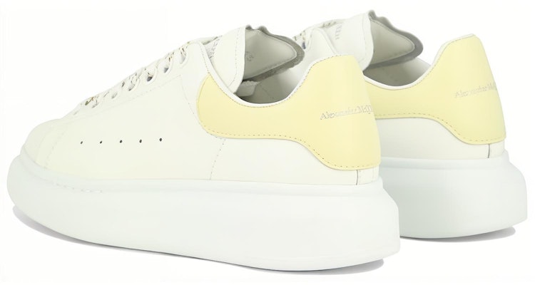 (W) Alexander McQueen Oversized Sneaker 'Putih Anise' 718139-WHGP5-3523 Lookbook (W) Alexander McQueen Oversized Sneaker 'Putih Anise' 718139-WHGP5-3523