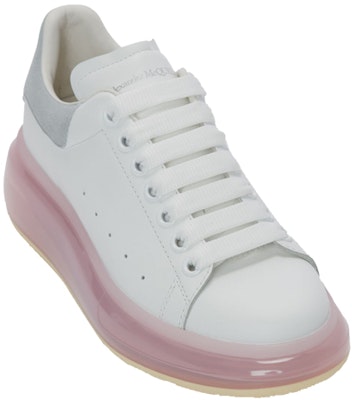 (W) 알렉산더 맥퀸 오버사이즈 스니커즈 (화이트/다크그레이) 611698-WHXMA-9479 Lookbook (W) 알렉산더 맥퀸 오버사이즈 스니커즈 (화이트/다크그레이) 611698-WHXMA-9479