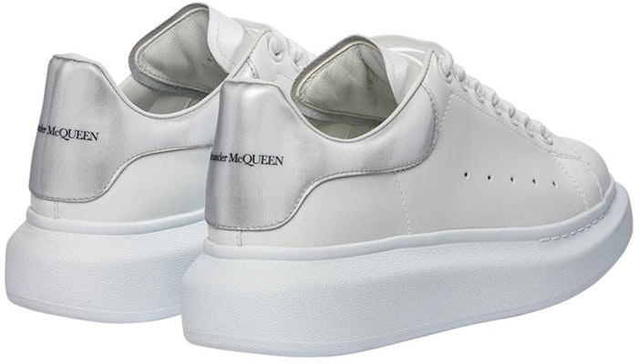 (W) Alexander McQueen Sepatu Oversized 'Putih Perak'. 718232-WICGI-9071 Shop (W) Alexander McQueen Sepatu Oversized 'Putih Perak'. 718232-WICGI-9071
