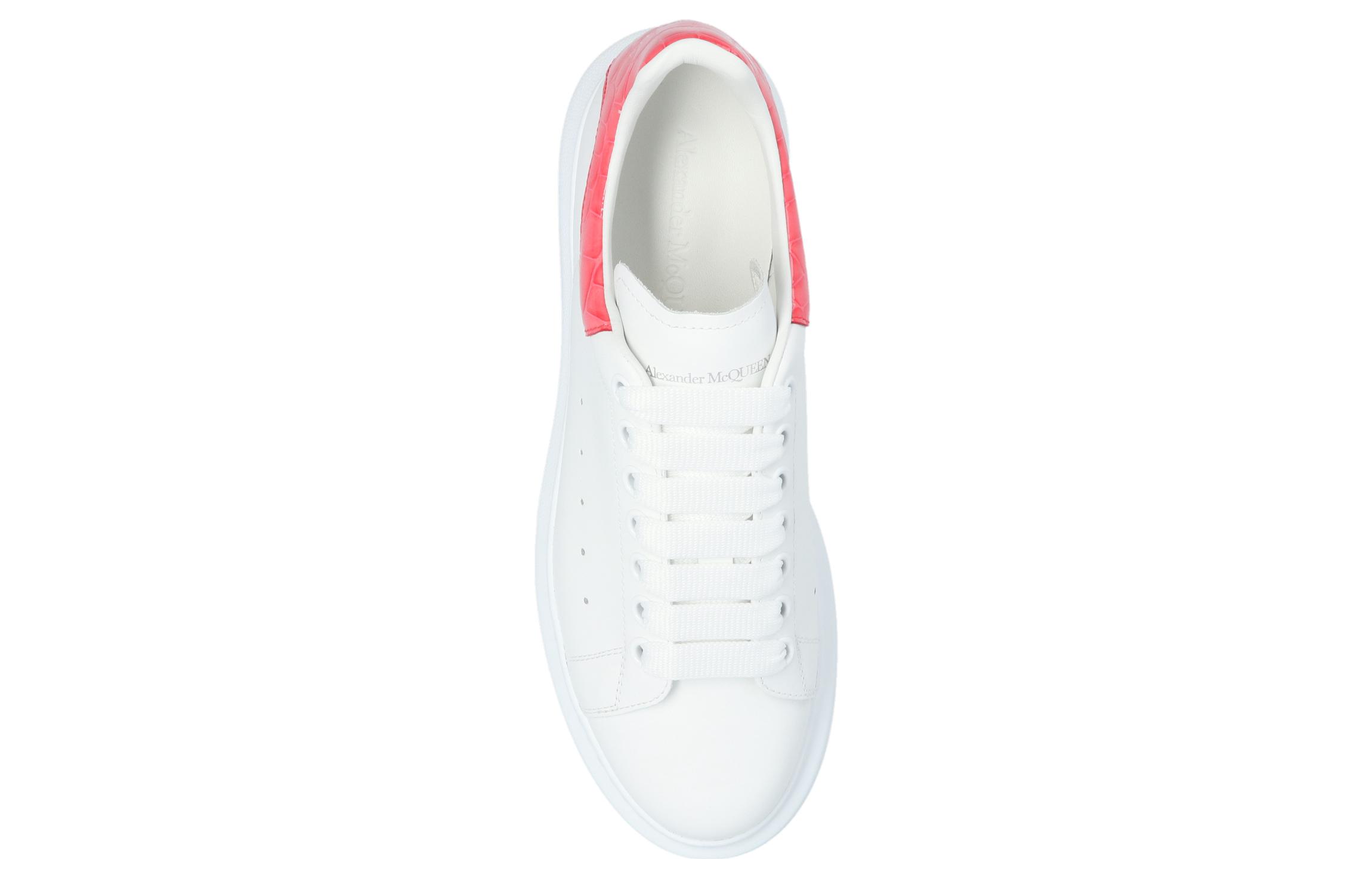 Shop (W) Alexander McQueen Oversized Sneaker 'Putih Merah Jambu' 553770WHXMY9663