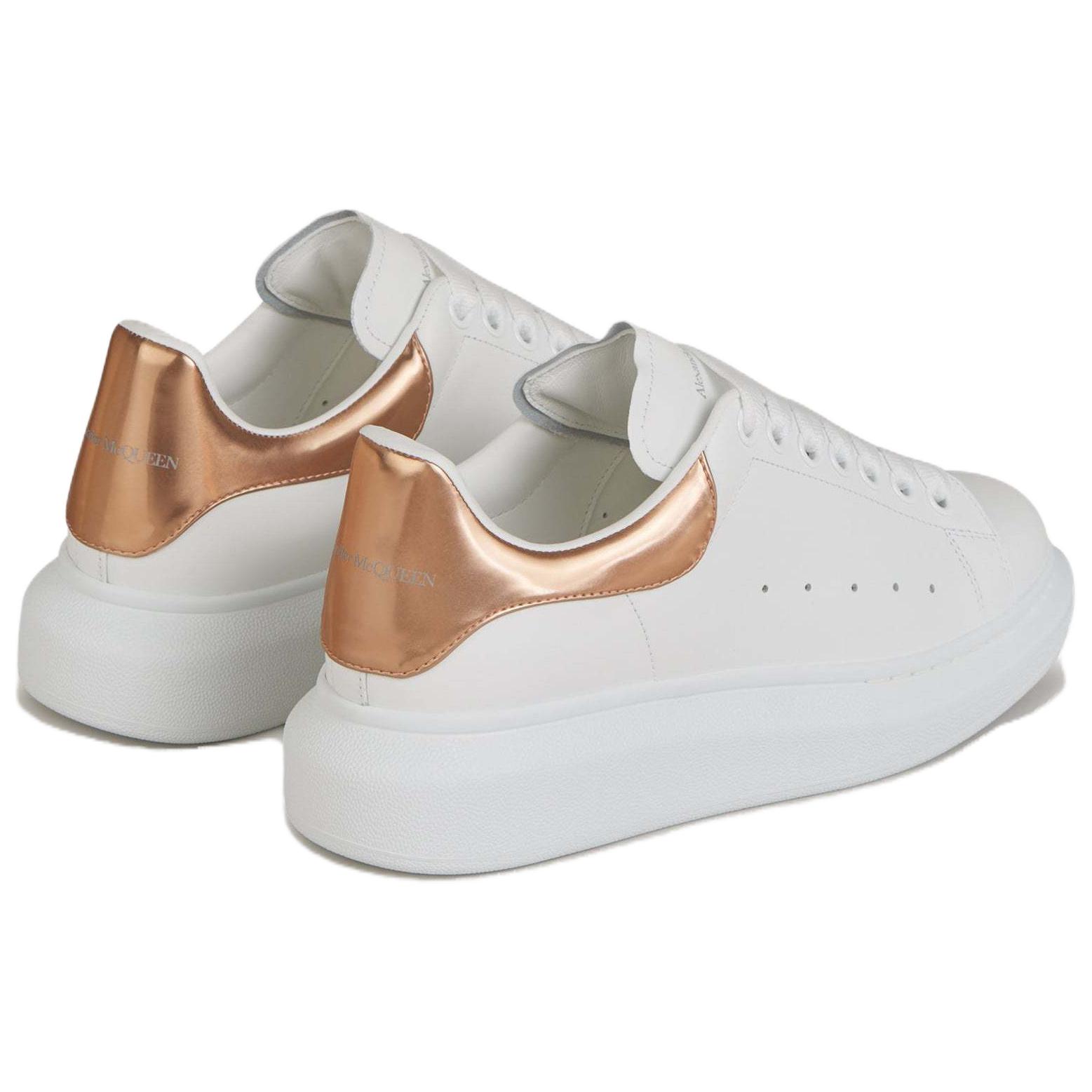 Shop (W) アレキサンダー・マックイーン オーバーサイズスニーカー 白/ローズゴールド 718232-WIE82-9053