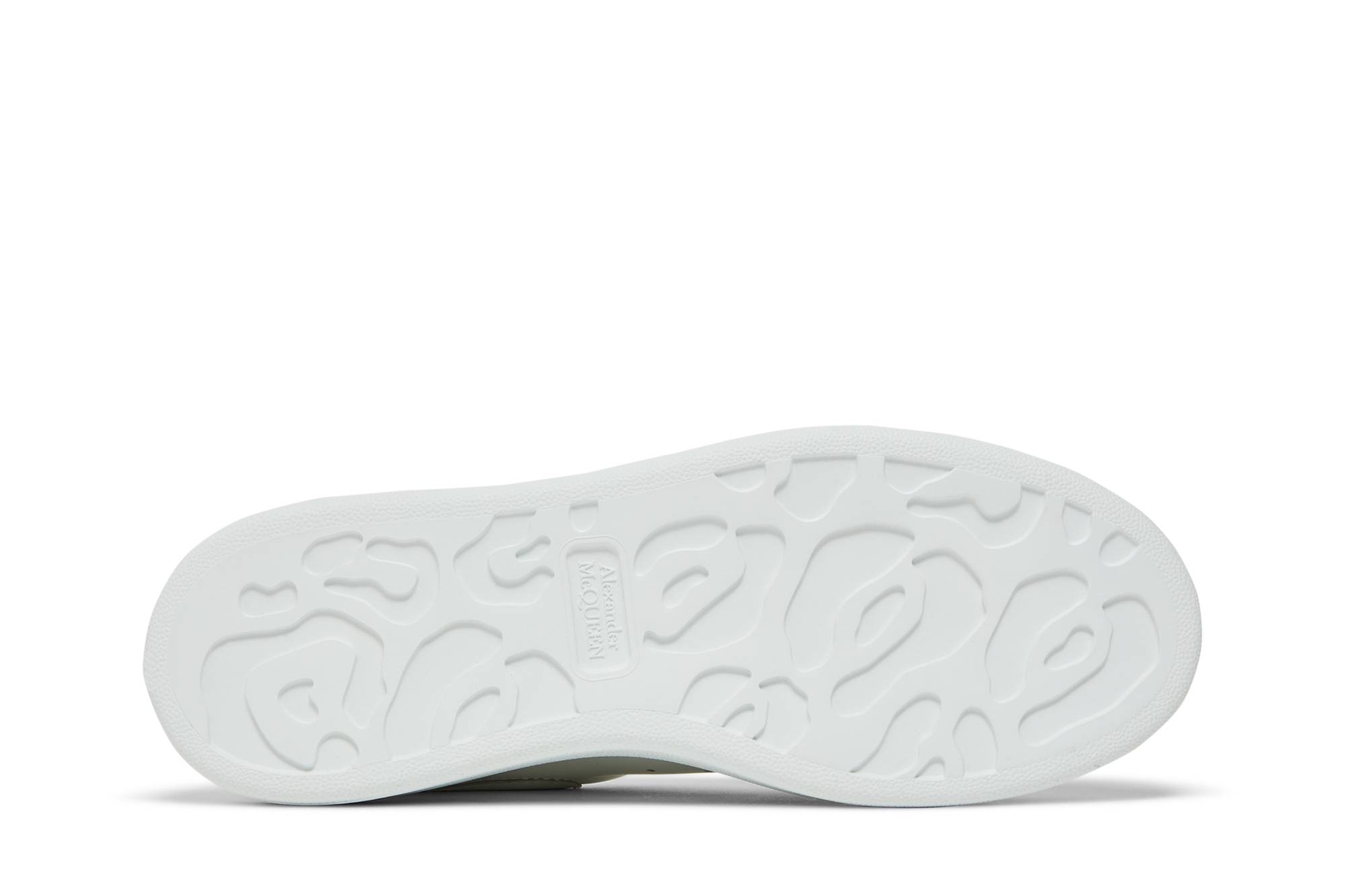 Shop (W) Alexander McQueen Oversized Sneaker 'Putih Violet' 650791-WHZ4N-9104