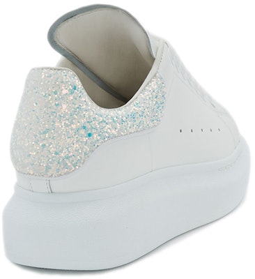 (W) Alexander McQueen Oversized Sneaker 'Putih Iridescent' 558945-WIB9T-9550 Shop (W) Alexander McQueen Oversized Sneaker 'Putih Iridescent' 558945-WIB9T-9550