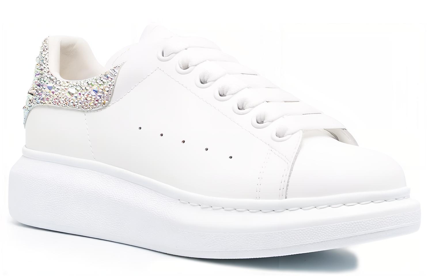 Shop (W) Alexander McQueen Kasut Oversaiz 'Kristal Putih' 666407-WIA4Z-9069