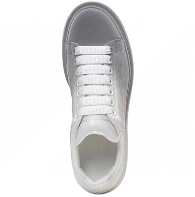 (W) Alexander McQueen Oversized Sneaker 'Putih Kelabu Velvet Spray' 586388WHWM29705 Purchase (W) Alexander McQueen Oversized Sneaker 'Putih Kelabu Velvet Spray' 586388WHWM29705