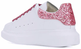 Shop Alexander McQueen 小牛皮 女性款 休閒鞋 閃粉色