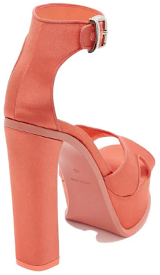 (W) 알렉산더 맥퀸 아프리콧 새틴 오렌지 플랫폼 샌들 710042W4GP87876 Shop (W) 알렉산더 맥퀸 아프리콧 새틴 오렌지 플랫폼 샌들 710042W4GP87876