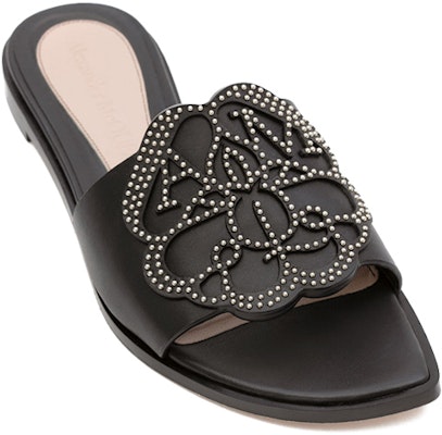 (W) アレキサンダー・マックイーン シグネチャー カーフスキン柄 スリッパ (ブラック) 611713WHYV21088 Lookbook (W) アレキサンダー・マックイーン シグネチャー カーフスキン柄 スリッパ (ブラック) 611713WHYV21088