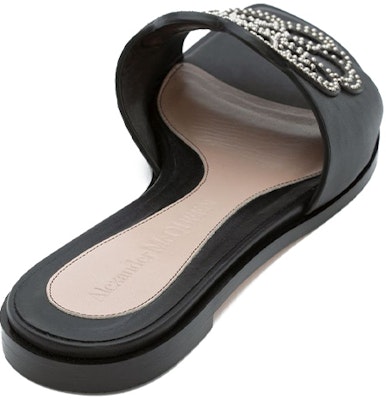 (W) アレキサンダー・マックイーン シグネチャー カーフスキン柄 スリッパ (ブラック) 611713WHYV21088 Shop (W) アレキサンダー・マックイーン シグネチャー カーフスキン柄 スリッパ (ブラック) 611713WHYV21088