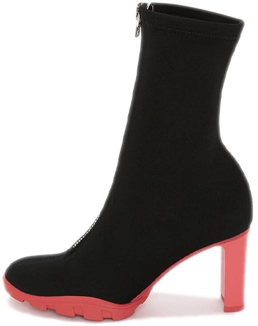 women-alexander-mc-queen-slim-tread-mid-black-red-690812-w4-sq-11486