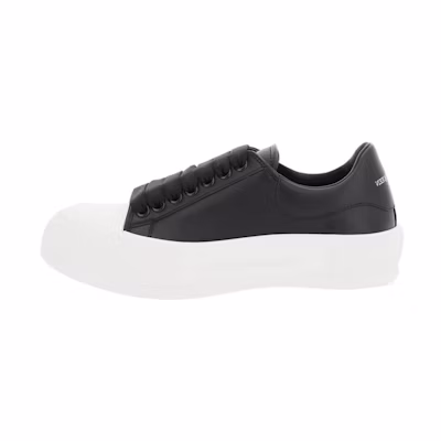 (W) Alexander McQueen Smooth Calfskin Low Top 'Black White'
