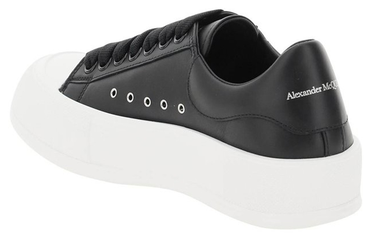 Shop (W) Alexander McQueen Scarpe in Pelle Liscia Basse ''Nero Bianco'' 212527NSN0000111070