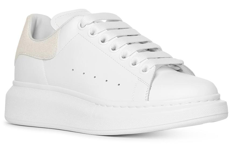 Lookbook (W) Alexander McQueen Sneakers 'Putih Kasual Fashion' 558945WHXM69000