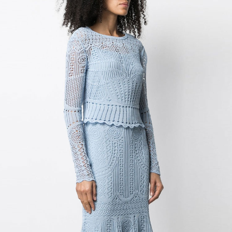 Shop (W) Alexander McQueen 合身網眼針織長袖短版上衣 650278-Q1ASD-4079