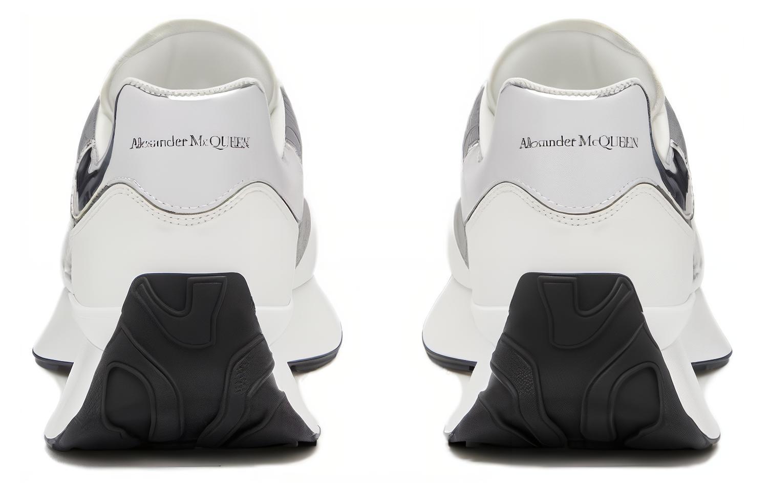 Shop (W) Alexander McQueen Sprint 'Confort Simple Bajo Blanco' 781510W4XL11224