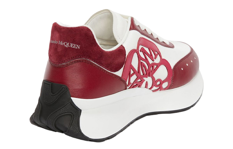 Shop (W) Alexander McQueen Sprint ''Rot'' Sneakers 708088W4UI58967