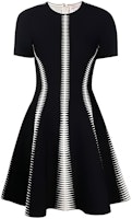 (Women) Alexander McQueen SS22 Jacquard A-Line Short Sleeve Dress Women Black 688606-Q1AZB-1008 (Women) Alexander McQueen SS22 Jacquard A-Line Short Sleeve Dress Women Black 688606-Q1AZB-1008