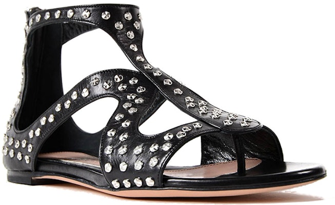 亞歷山大·麥昆 鉚釘平底時尚涼鞋 女款 黑色 Lookbook 亞歷山大·麥昆 鉚釘平底時尚涼鞋 女款 黑色