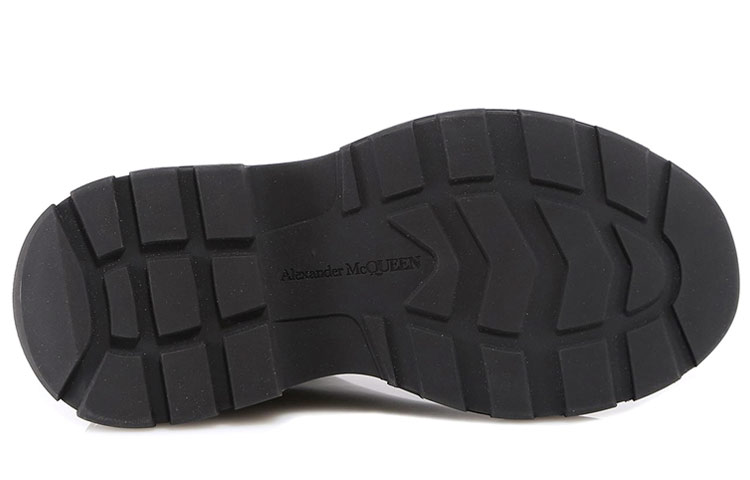 Details for (W) Alexander McQueen Tread Chelsea Boot 'Hitam' 641837WHZ841000