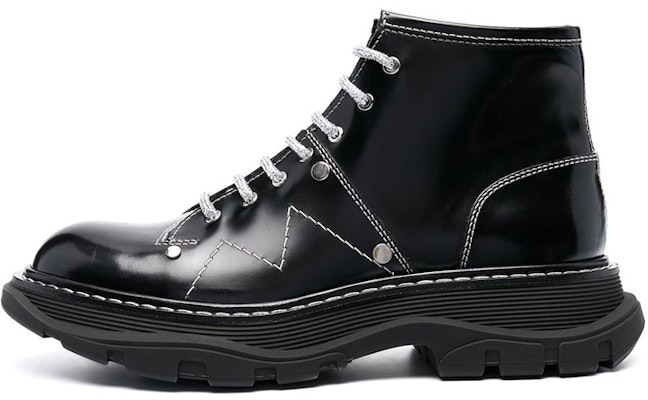 (Women) Alexander McQueen Tread Lace-up Boots 'Black White' 718366WIC6D1081 Buy (Women) Alexander McQueen Tread Lace-up Boots 'Black White' 718366WIC6D1081