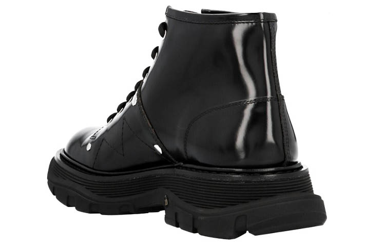 Shop (W) Bottes Alexander McQueen Tread Lace Up ''Noir'' 595469WHQSG1081
