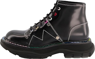 (Women) Alexander McQueen Tread Lace Up Boots 'Black Multicolor' 595469WHZ8S1032 (Women) Alexander McQueen Tread Lace Up Boots 'Black Multicolor' 595469WHZ8S1032