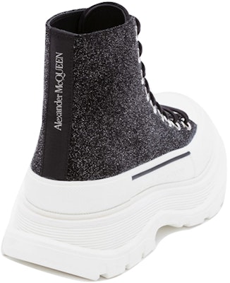 (Women) Alexander McQueen Tread Slick Boot 'Galaxy Black' 633900-WHW57-1027 Shop (Women) Alexander McQueen Tread Slick Boot 'Galaxy Black' 633900-WHW57-1027