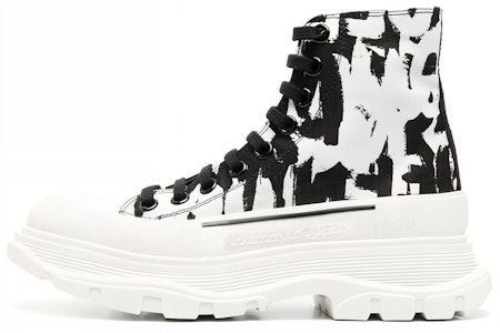 (W) Alexander McQueen Tread Slick Boot 'Putih Hitam' 708089W4TG49356 Buy (W) Alexander McQueen Tread Slick Boot 'Putih Hitam' 708089W4TG49356