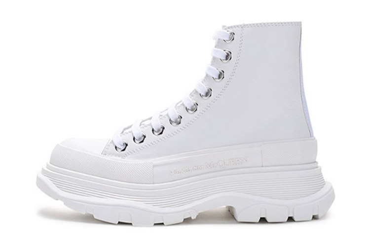 (Women) Alexander McQueen Tread Slick Boot 'White Silver' 633900-WHZ62-9071
