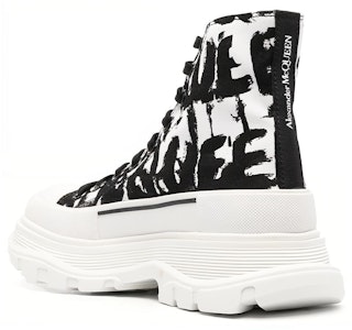 (W) Alexander McQueen Tread Slick Boot 'Putih Hitam' 708089W4TG49356 Shop (W) Alexander McQueen Tread Slick Boot 'Putih Hitam' 708089W4TG49356