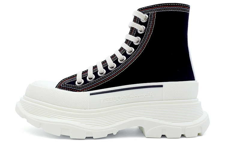 Buy (W) 알렉산더 맥퀸 트레드 슬릭 부츠 (블랙) 657575W4L3M1355