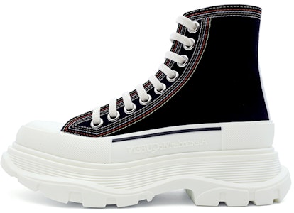 (W) Alexander McQueen Tread Slick Boots 'Hitam' 657575W4L3M1355 Buy (W) Alexander McQueen Tread Slick Boots 'Hitam' 657575W4L3M1355