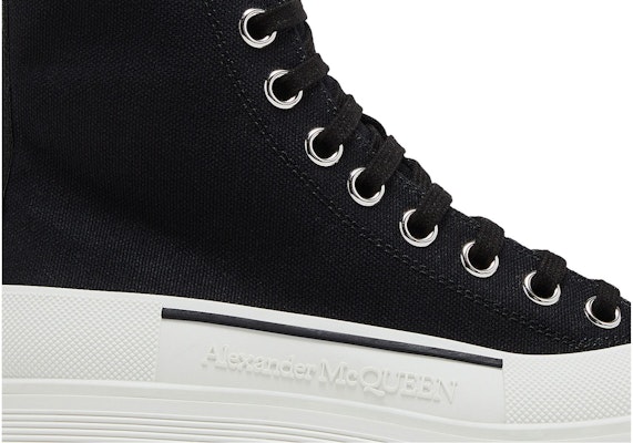 (Women) Alexander McQueen Tread Slick Boots 'Black White' 611706W4MV21070/697080W4MV21070 Order (Women) Alexander McQueen Tread Slick Boots 'Black White' 611706W4MV21070/697080W4MV21070