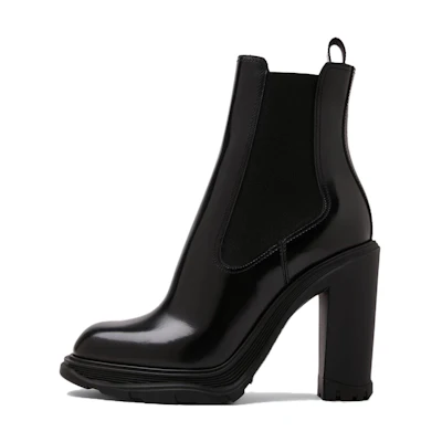 (W) Alexander McQueen Tread Slick Chelsea Boot 'Black'