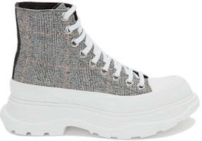 Alexander McQueen Tread Slick 時尚馬丁靴 女款 黑白銀 Order Alexander McQueen Tread Slick 時尚馬丁靴 女款 黑白銀