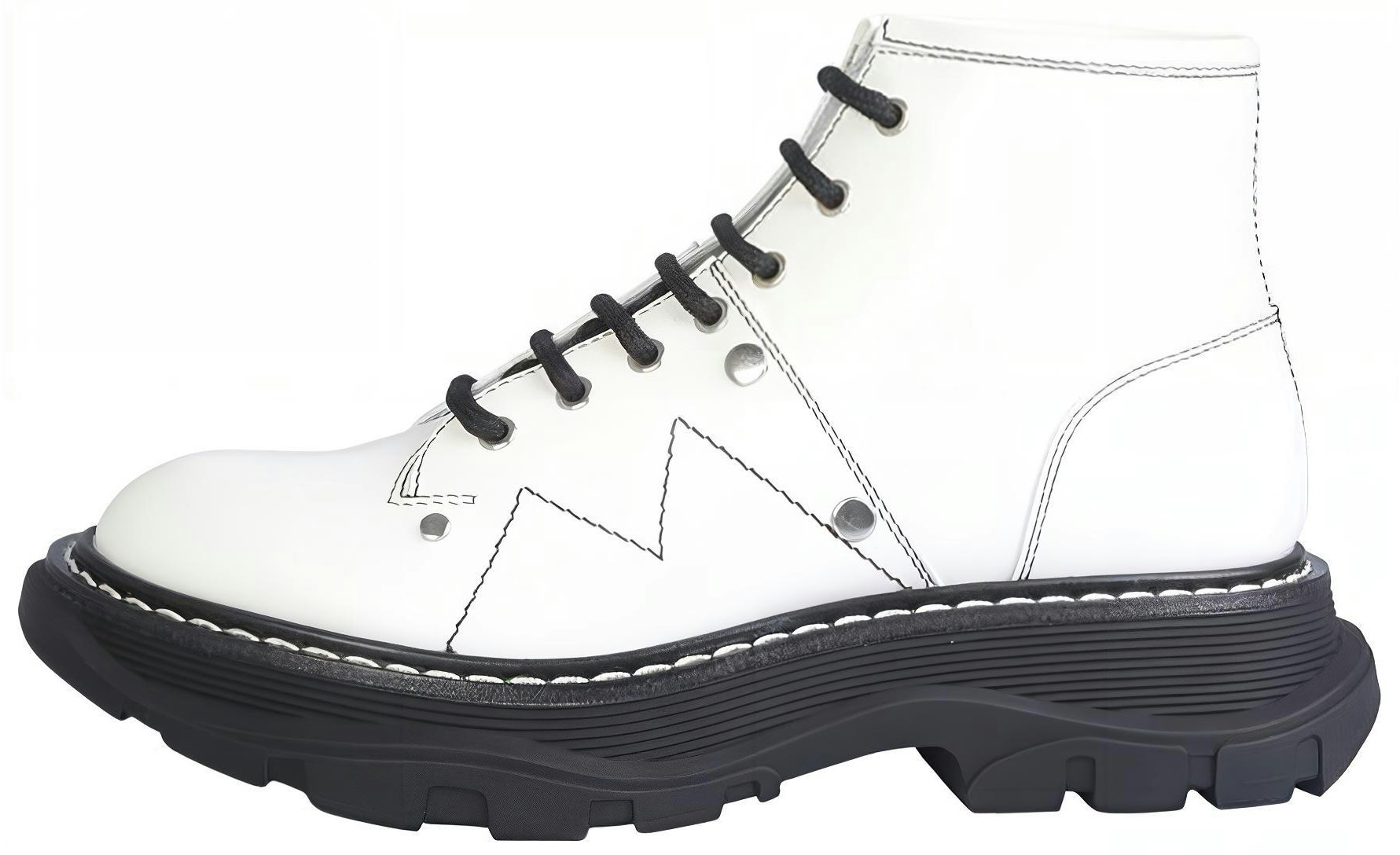 women-alexander-mc-queen-tread-slick-lace-up-boot-ivory-black-595469-whz-81-9089