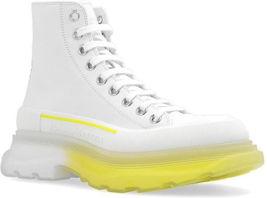 (W) Alexander McQueen Tread Slick Boot Kulit Putih Lichen Kuning Gradasi 702041WHZ6E8943 Lookbook (W) Alexander McQueen Tread Slick Boot Kulit Putih Lichen Kuning Gradasi 702041WHZ6E8943