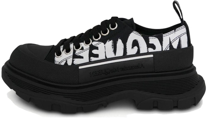 (Women) Alexander McQueen Tread Slick Lace Up Low 'McQueen Graffiti Logo - Black' 676711-W4RQ2-1006 Buy (Women) Alexander McQueen Tread Slick Lace Up Low 'McQueen Graffiti Logo - Black' 676711-W4RQ2-1006