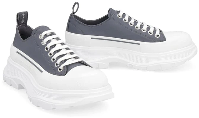 (W) Alexander McQueen Tread Slick Low ''Zilver Grijs'' 633902WHZ621176 Lookbook (W) Alexander McQueen Tread Slick Low ''Zilver Grijs'' 633902WHZ621176
