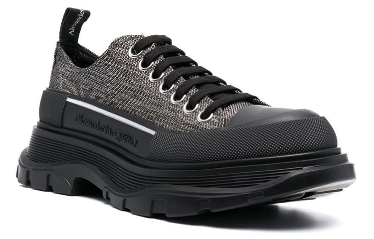 Order (W) Alexander McQueen Tread Slick Sneakers 'Coklat Hitam' 718376W4US28163