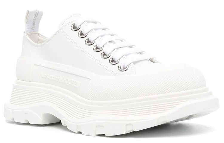 Order (W) Alexander McQueen Tread Slick Sneaker ''Weiß'' 702042WHZ629071