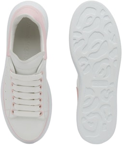 (W) Alexander McQueen Sneaker Sole Tebal 'Putih dan Ice Pink' 718139WIEEP8761 Purchase (W) Alexander McQueen Sneaker Sole Tebal 'Putih dan Ice Pink' 718139WIEEP8761