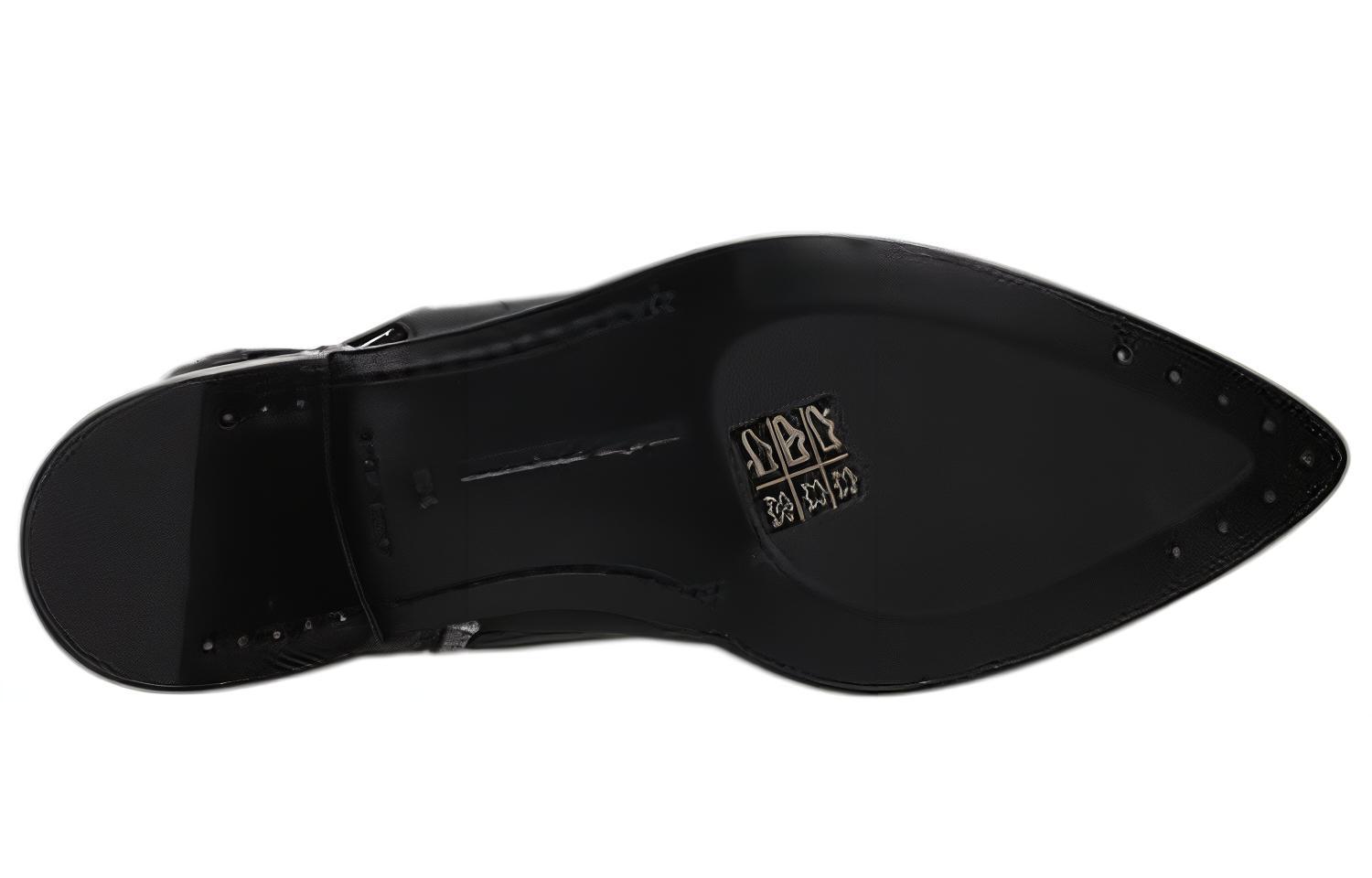 Shop (W) Alexander McQueen But Buku Tumit Rendah Ankle 'Hitam' 493541WHR541081