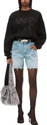 (W) 알렉산더 왕 블랙 로고 프린트 크루넥 스웨터 4KC4231020-001 Lookbook (W) 알렉산더 왕 블랙 로고 프린트 크루넥 스웨터 4KC4231020-001