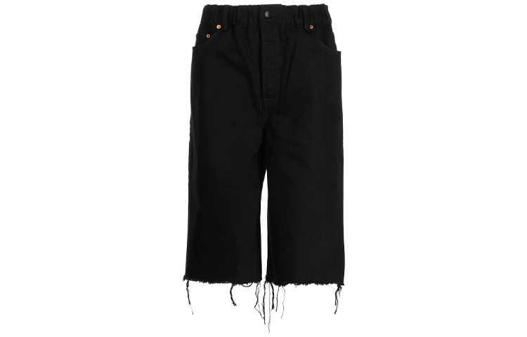 (Women) Alexander Wang Distressed Black Denim Shorts. 4DC4214035-001