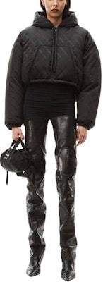 (W) Alexander Wang FW22 Jaket Logo Jacquard Hitam. 1WC4222408-001 Lookbook (W) Alexander Wang FW22 Jaket Logo Jacquard Hitam. 1WC4222408-001